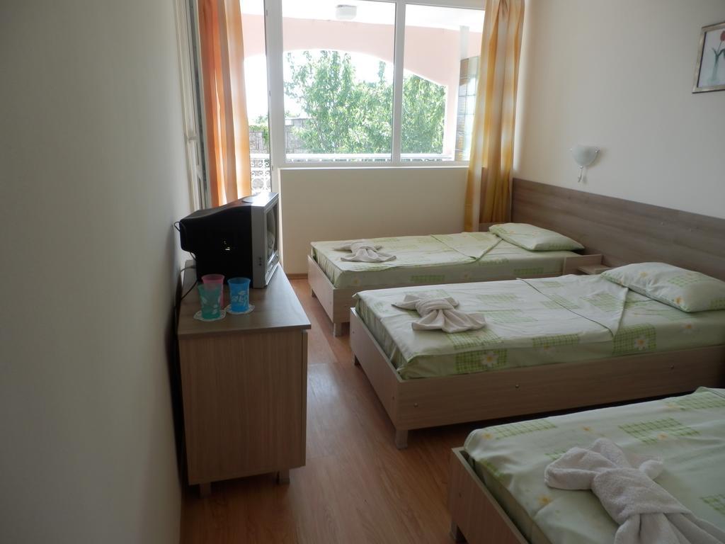בלצ'יק Olimpia Supersnab Hotel חדר תמונה
