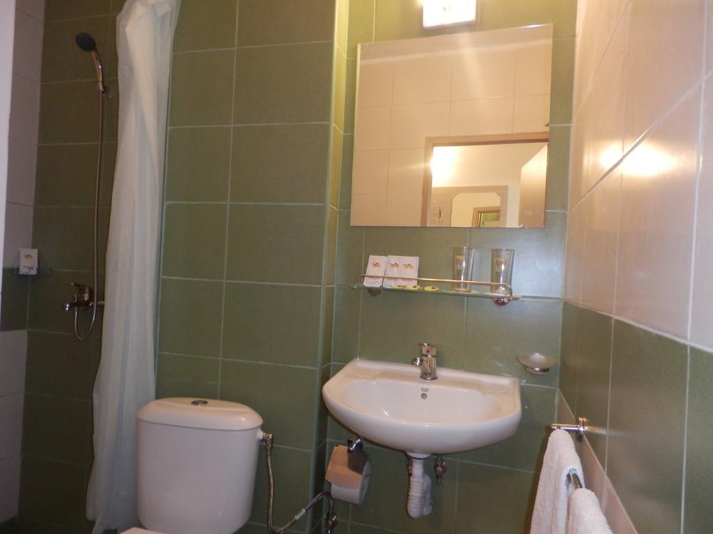 בלצ'יק Olimpia Supersnab Hotel מראה חיצוני תמונה